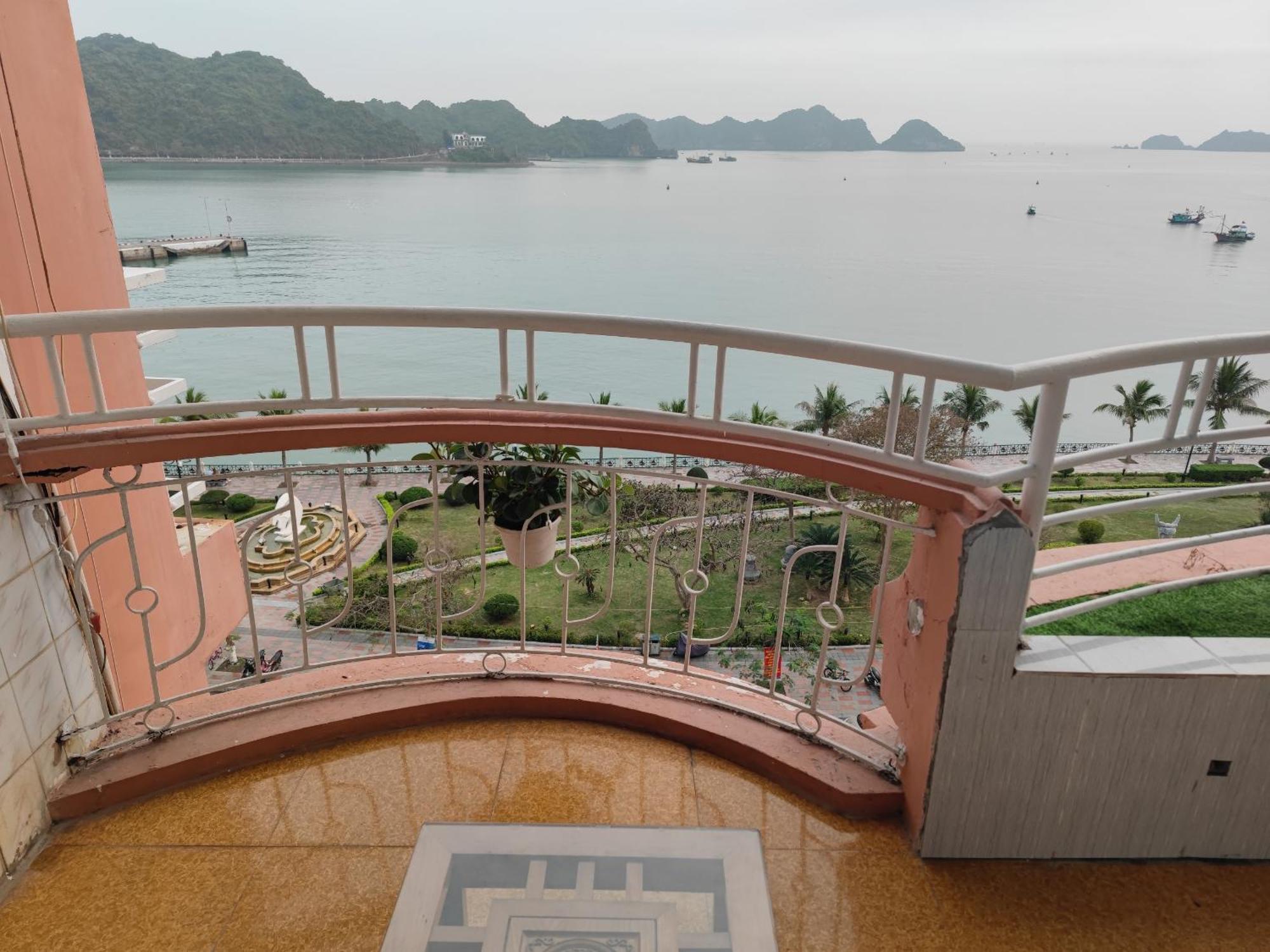 Star Hotel Cat Ba Island Esterno foto